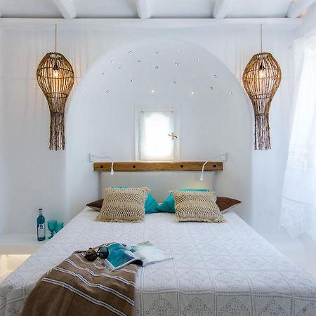 Naxian Riviera Exclusive Seafront Suites, Junior Suite อาโยส โพรโกปิออส ภายนอก รูปภาพ